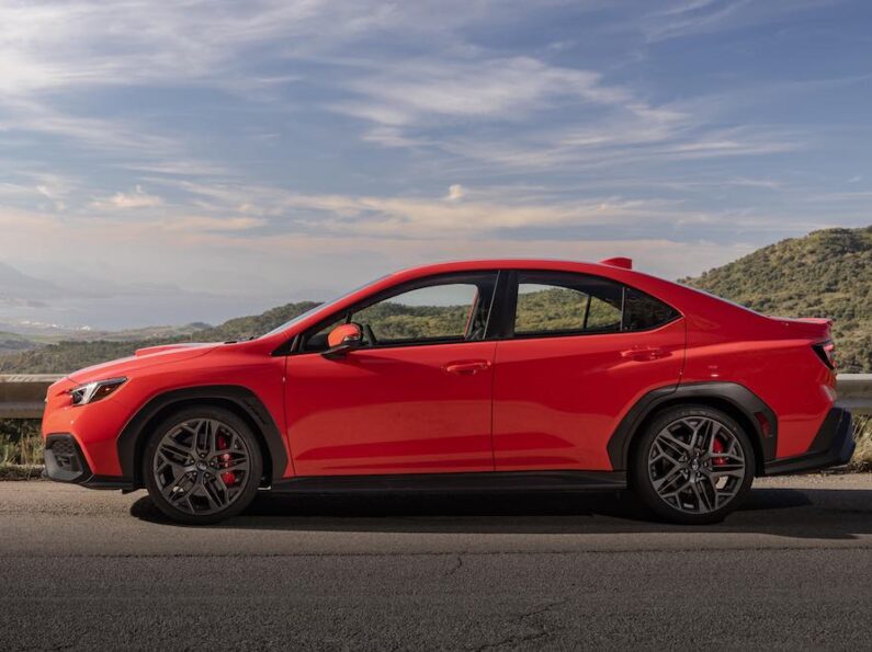 Subaru WRX 2025: Conoce las novedades y versiones, incluyendo el potente tS